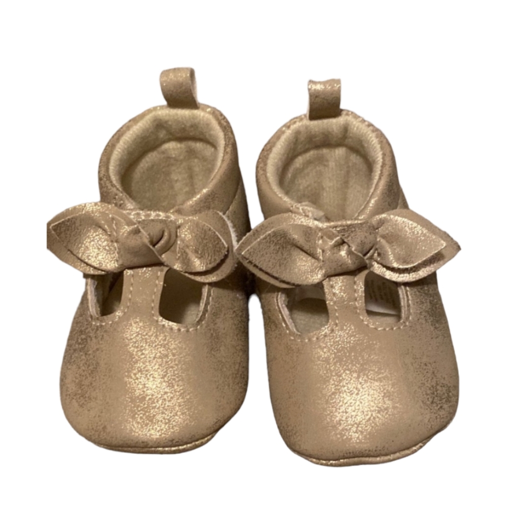 Soft Moccasins Gold Walking Shoes for Baby